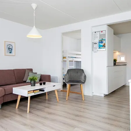 6 Person In Romo Appartement *